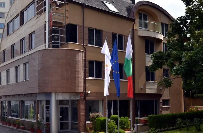 Elate Plaza Hotel