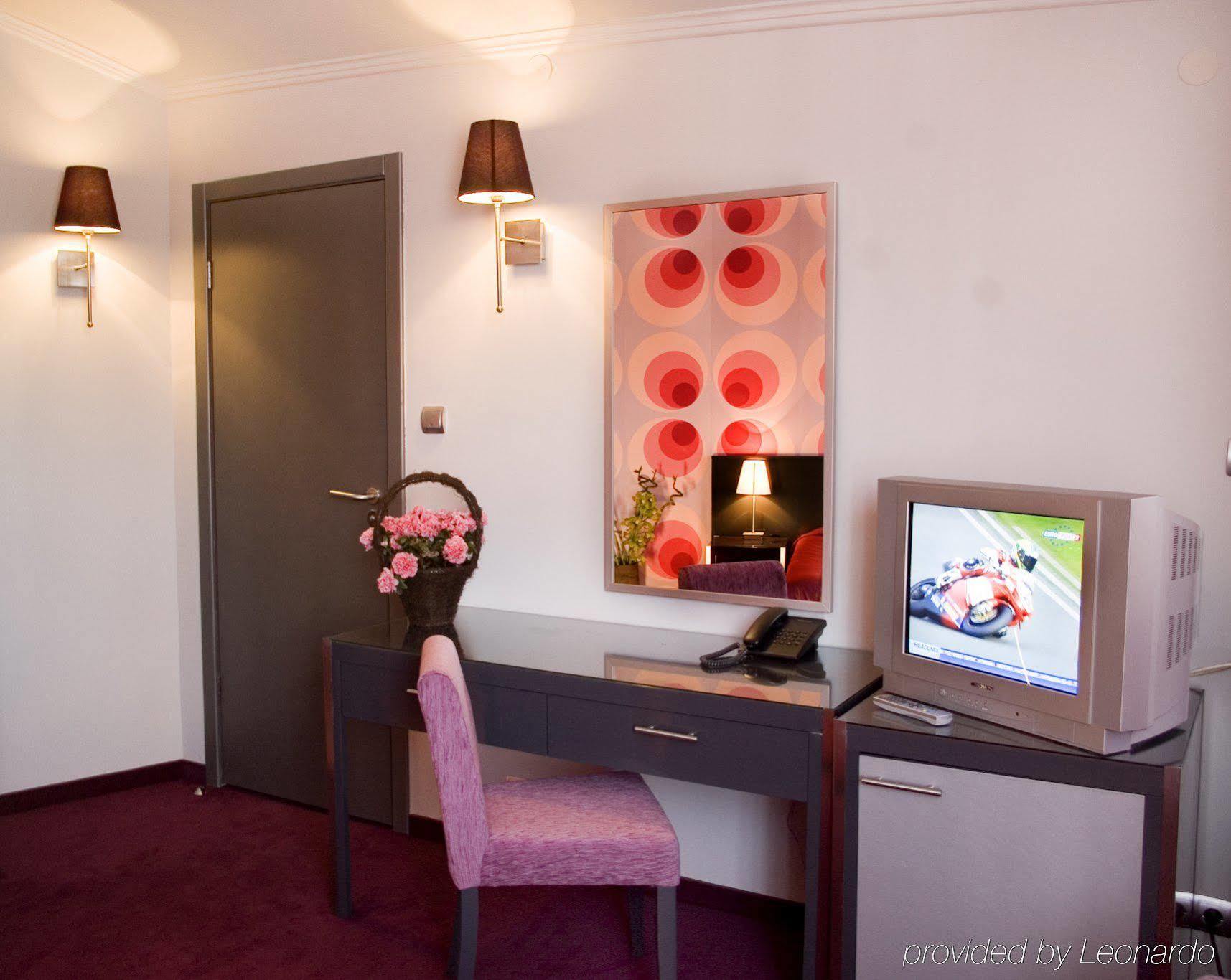 Elate Plaza 3* Sofia