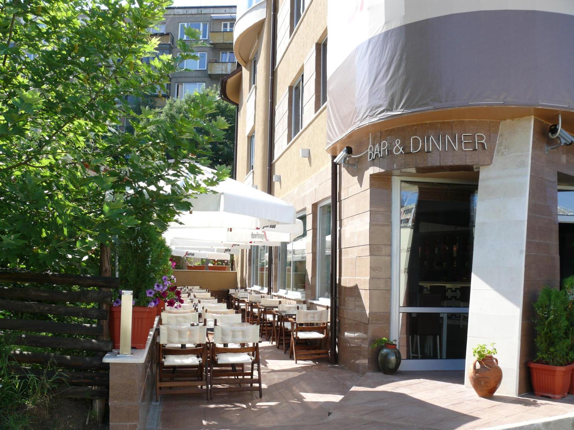 Elate Plaza 3* Sofia